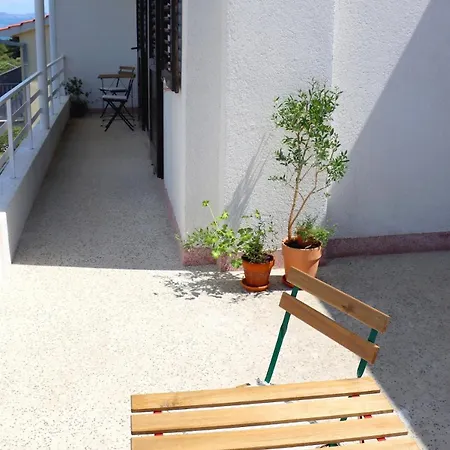 Lejlighed Apartment Neve In Slatine Slatine